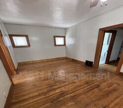 1321 S 6th St in Lincoln, NE - Building Photo - Building Photo