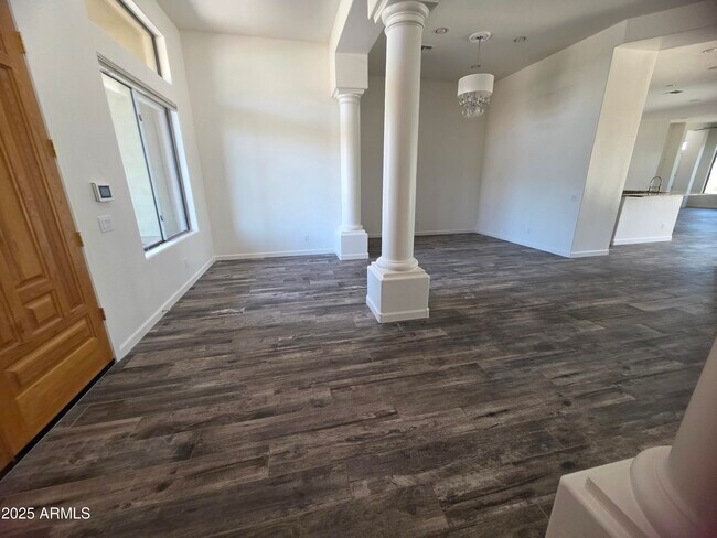 13113 W Peck Ct in Litchfield Park, AZ - Building Photo - Building Photo