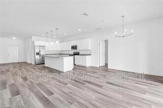 422 NE 20th Terrace in Cape Coral, FL - Building Photo - Building Photo
