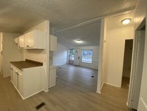 2279 Sharon St in Fayetteville, NC - Building Photo - Building Photo