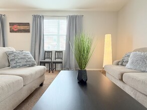 3634 Daylily St in Wellington, CO - Foto de edificio - Building Photo