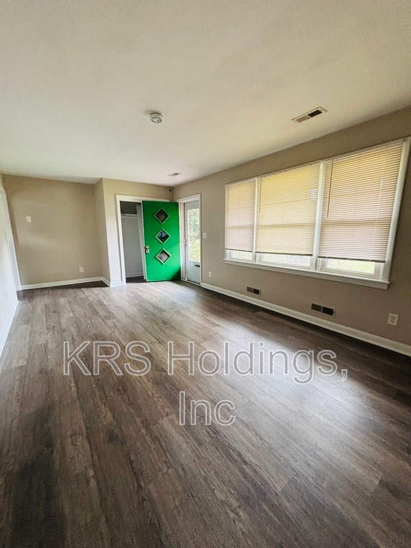 1905 Perrel St in Virginia Beach, VA - Building Photo - Building Photo