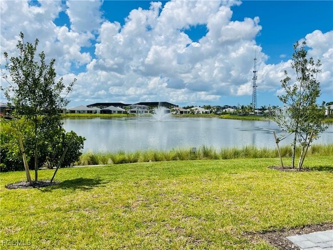 9080 Wisteria Wy in Naples, FL - Building Photo - Building Photo