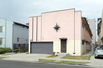 453 N Oxford Ave in Los Angeles, CA - Building Photo - Building Photo