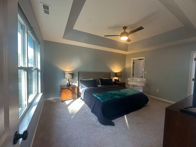 3381 Arbor Gardens Ct