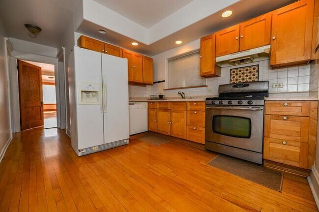 3450 N Lowell Ave in Chicago, IL - Foto de edificio - Building Photo