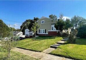 515 Barrymore Dr in Oxon Hill, MD - Building Photo