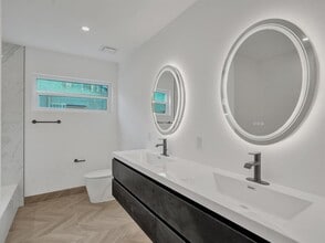 11801 S Island Rd in Hollywood, FL - Building Photo - Building Photo