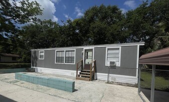 6444 Dor Mil Ct in Jacksonville, FL - Building Photo