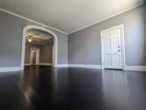 156 Congress St in Cohoes, NY - Building Photo - Building Photo