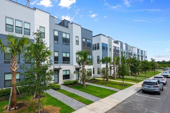 2329 Brix St in Orlando, FL - Building Photo - Building Photo