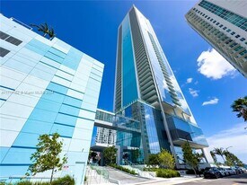 700 NE 26th Ter, Unit 2205 in Miami, FL - Building Photo