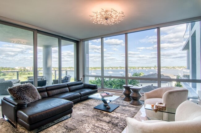 1 Water Clb Wy in North Palm Beach, FL - Building Photo - Building Photo