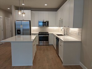 20482 Murphy Rd in Bend, OR - Building Photo - Building Photo