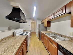 9332 Winter Elm Ln in Charlotte, NC - Building Photo - Building Photo