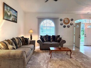 219 Venetia Ave in North Port, FL - Building Photo - Building Photo