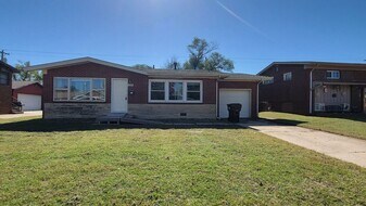 1307 E Fortuna St in Wichita, KS - Building Photo