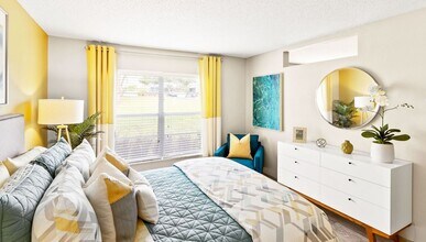 2323 S Bumby Ave in Orlando, FL - Building Photo - Building Photo