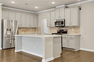 4364 Sunny Oak Ln in Norcross, GA - Building Photo - Building Photo