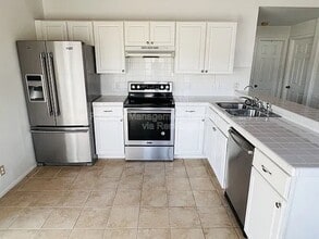 805 St Petersburg Dr W in Oldsmar, FL - Building Photo - Building Photo