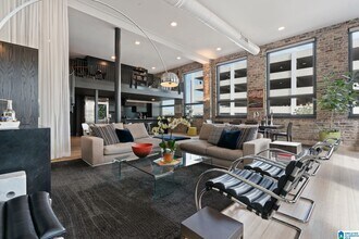 1801 2nd Ave N in Birmingham, AL - Foto de edificio - Building Photo