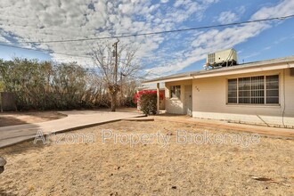 705 W 1st St in Mesa, AZ - Building Photo - Building Photo