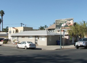 3020-3022 Cedar St in San Diego, CA - Building Photo - Building Photo