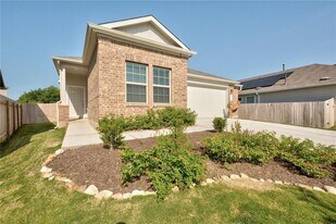 6813 Colorado Bluffs Rd in Austin, TX - Building Photo