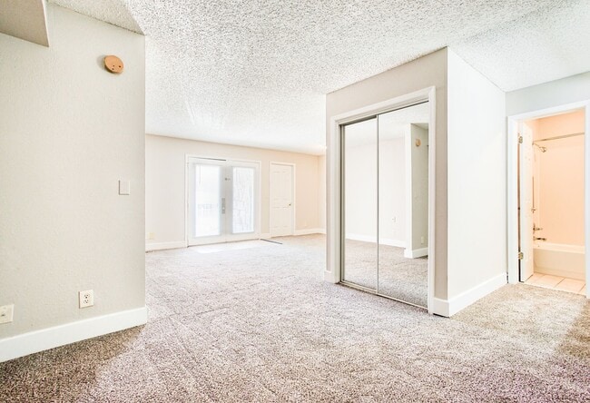 Stoneridge Apartments in Norman, OK - Building Photo - Building Photo