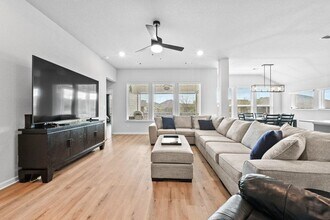 216 Helena Ln in Niederwald, TX - Building Photo - Building Photo