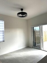 2582 SE 29th St in Homestead, FL - Building Photo - Building Photo