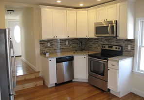 21 Hall St, Unit 2 in Medford, MA - Building Photo