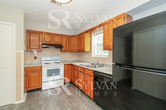 6009 Gwynn Oak Ave in Baltimore, MD - Building Photo - Building Photo