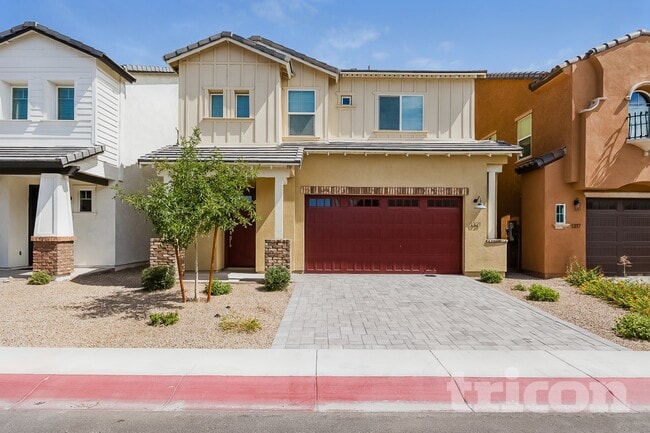 property at 1321 N Quinn