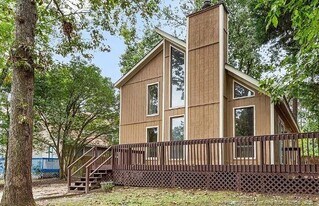 5729 Waterwood Dr in Fayetteville, NC - Building Photo