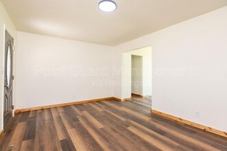 2345 S Greenwood Ave in Wichita, KS - Building Photo - Building Photo