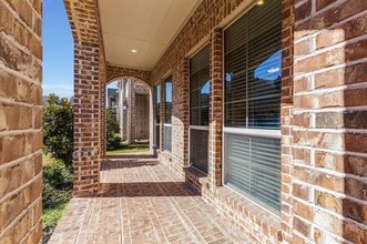 516 Renaissance Ln in Irving, TX - Building Photo - Building Photo