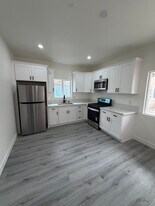 3685 44th St in San Diego, CA - Building Photo