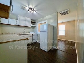 367 MLK in Lexington, KY - Building Photo - Building Photo