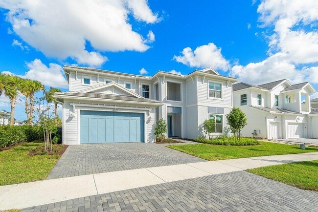 9237 Crestview Cir in Palm Beach Gardens, FL - Building Photo - Building Photo