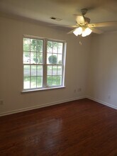 9302 Winston Hall Ct in Charlotte, NC - Foto de edificio - Building Photo