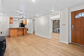 9219 38th Ave. S in Seattle, WA - Building Photo - Building Photo