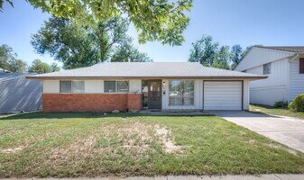 2915 E Pikes Peak Ave in Colorado Springs, CO - Building Photo