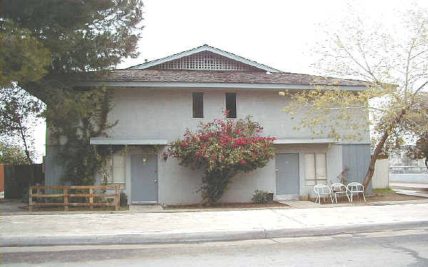 1245 W 9th St in Corona, CA - Building Photo - Building Photo