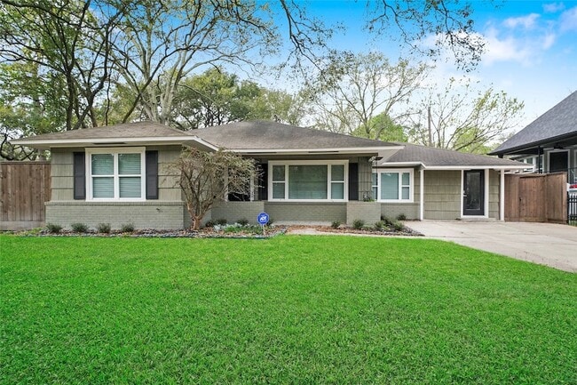 property at 1229 Timbergrove Ln