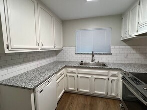 470 Java St in Morro Bay, CA - Building Photo - Building Photo