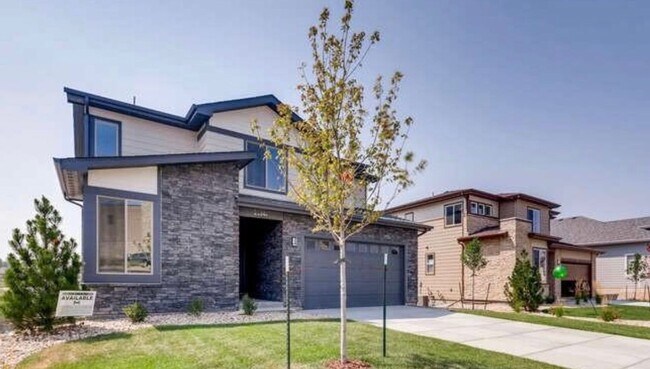 property at 22561 E Hinsdale Ave