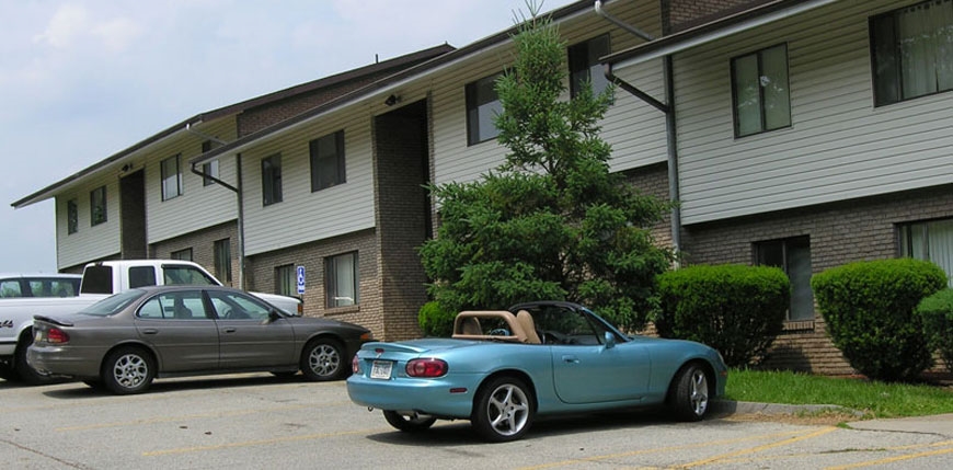 Mt. Vernon Apartments in McKeesport, PA - Foto de edificio