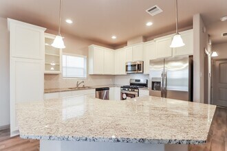 7914 Cypress Country Dr in Cypress, TX - Building Photo - Building Photo