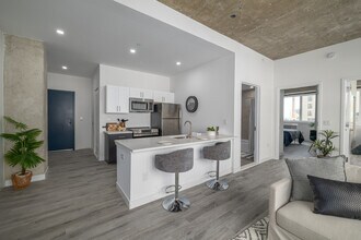 The Mercer in Newark, NJ - Foto de edificio - Interior Photo